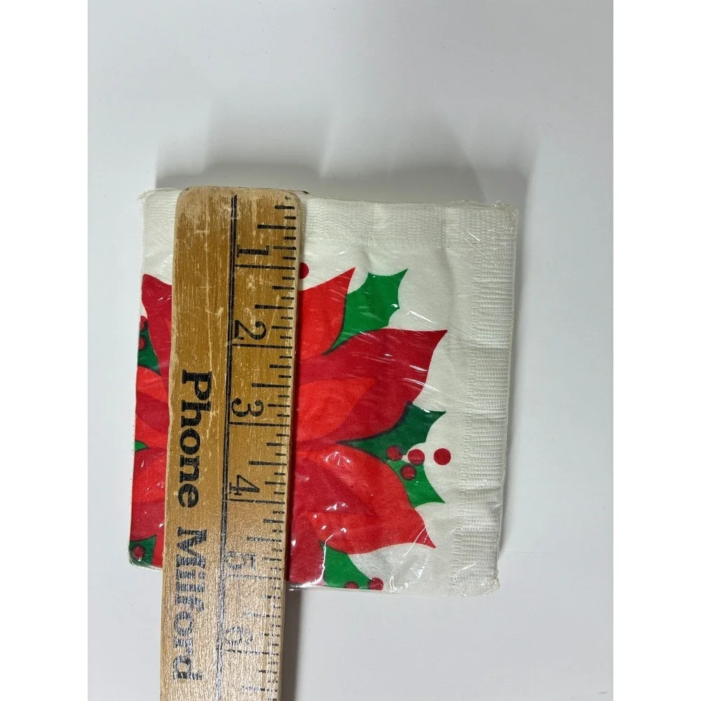 Vintage New Party Papers Poinsettia Christmas Napkins 20 Count 90s 5x5 Sealed